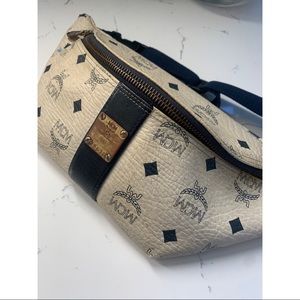 Vintage MCM Fannypack / Crossbody Bag